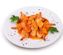 Креветки с ананасами
