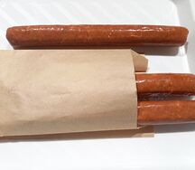 Сочные колбаски из рубленой курицы