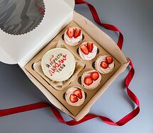 Бенто-торт и ванильные капкейки Я просто люблю тебя