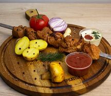 Шашлык из cвинoй шеи