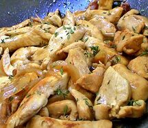 Escalope de poulet émincé