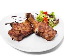 Entrecôte grillée au beurre vert