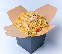 Wok с курицей