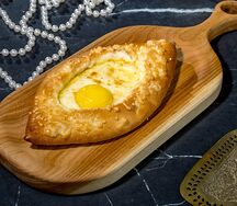 Хачапури по-аджарски