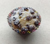 Кекс с изюмом