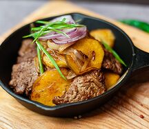 Жарёха на картофеле