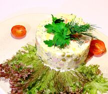 Салат Столичный с куриным филе