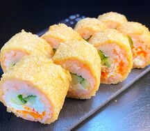 Кайсен и фирменный соус кайсен