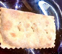 Пирожок-самоса с печёным яблоком и корицей античебурек