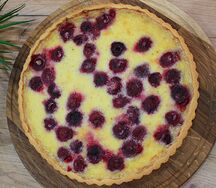 Вишнёвый тарт с ванильным кремом
