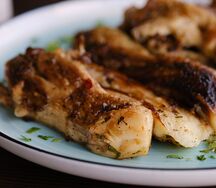 Грибы с соусом чимичурри