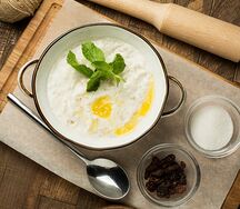 Каша овсяная на молоке