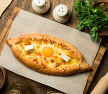 Хачапури по-аджарски