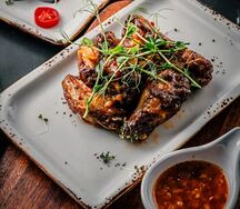 Говяжьи рёбрышки в соусе BBQ
