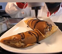 Crêpe banana roll