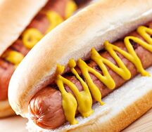 Classic hot dog
