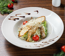 Цезарь с курицей