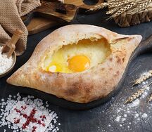 Хачапури по-аджарски