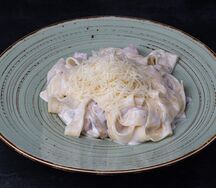 С ветчиной и грибами