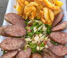 Frite saucisse
