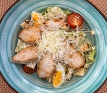 Цезарь с курицей