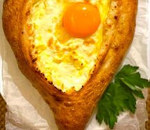 Хачапури по-аджарски
