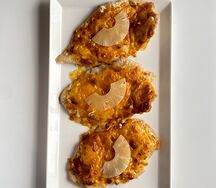 Куриная отбивная с ананасом
