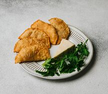 Чебуреки с сыром и зеленью