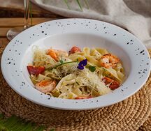 С креветками