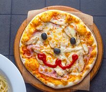 Пицца детская курица-ветчина