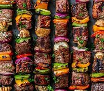 Brochette de filet de boeuf et sa poelle de légumes