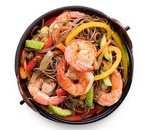 Соба с морепродуктами и овощами