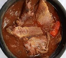 Kédjenou de poulet pondeuse