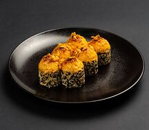 Запеченный ролл с грибами и курицей