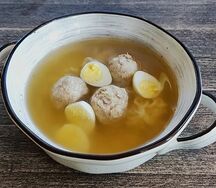 Суп с куриными фрикадельками