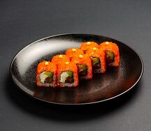 Ролл Калифорния с лососем и сливочным сыром