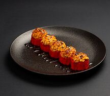 Запеченный ролл с острым копчёным угрем