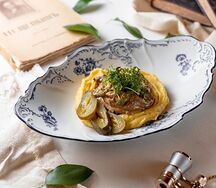 Бефстроганов Щепкинъ с картофельным пюре