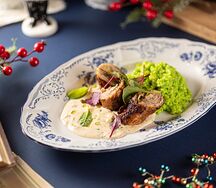 Куриные ножки с грибами и булгуром