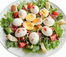 Salade aux œufs de caille