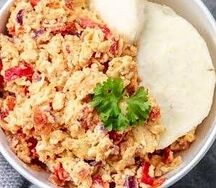 Boiled yam and egg sauce