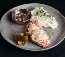 Свинина по-французски