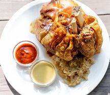 Баварская рулька Швайнехаксе