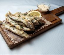 Мойва в золотистой корочке