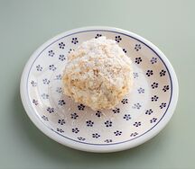 Наполеон с брусничным джемом