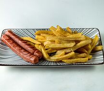 Сосиска с картошкой фри