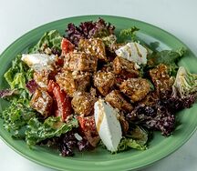 Хрустящий баклажан с козьим сыром