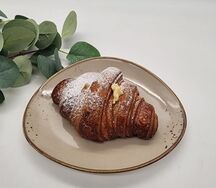 Круассан с ванильным кремом