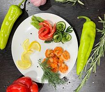 Шашлык из тигровых креветок