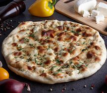 Пирог с мясом и зеленью